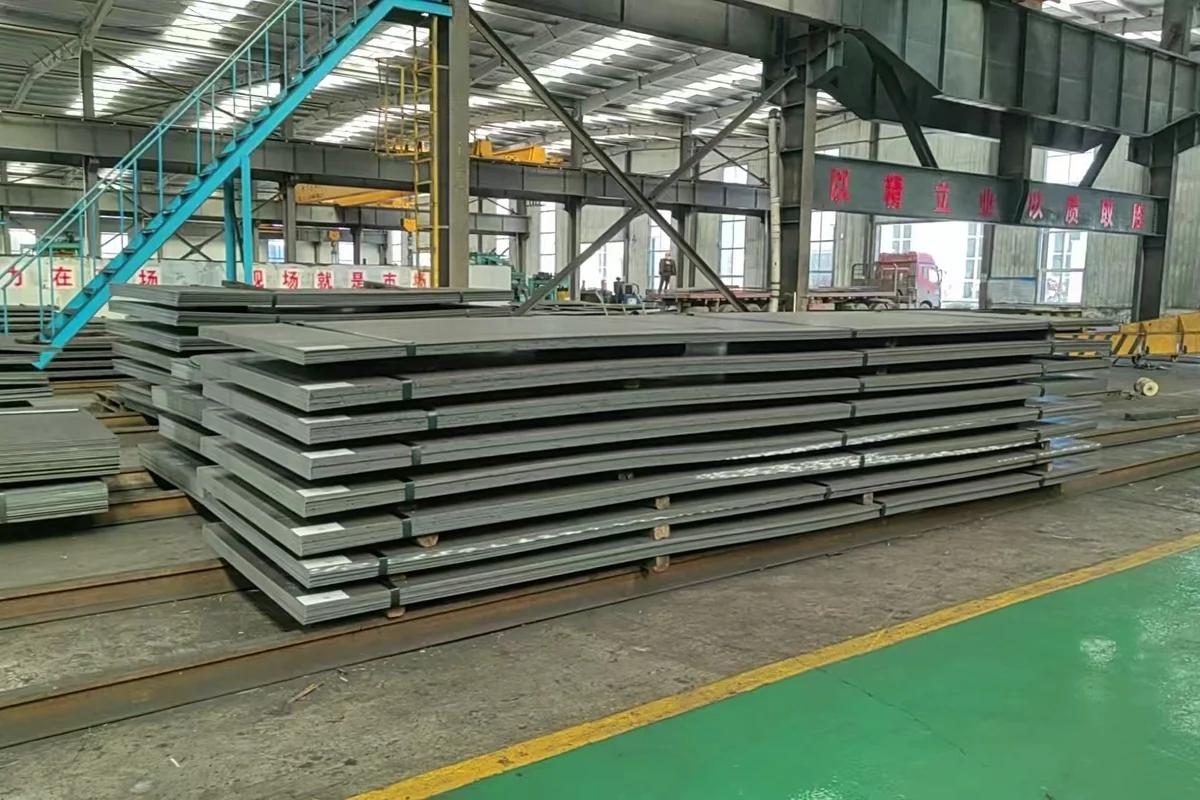 Wear-resistant steel plate storage